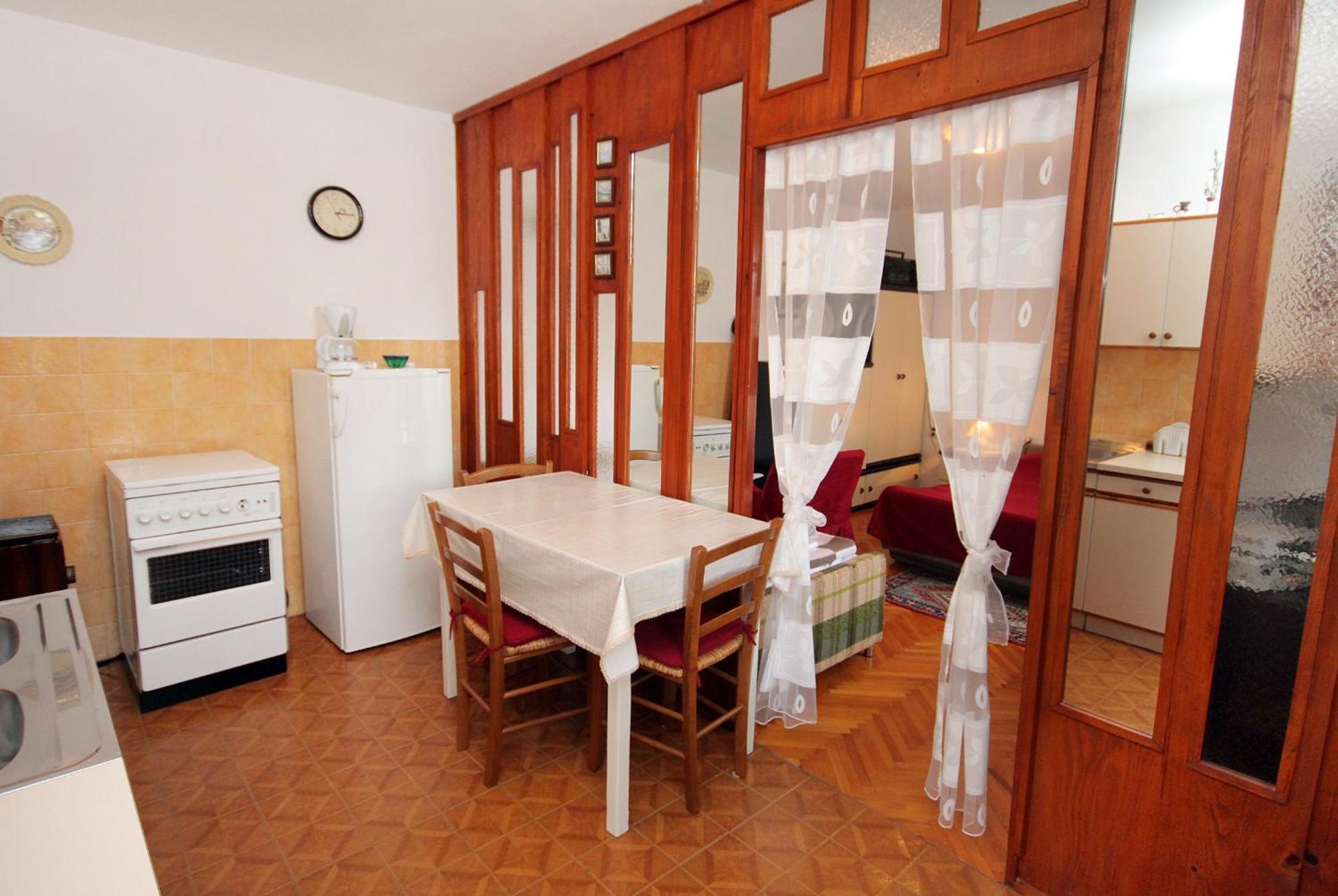Apartments With A Parking Space Novi Vinodolski - 2423 الغرفة الصورة